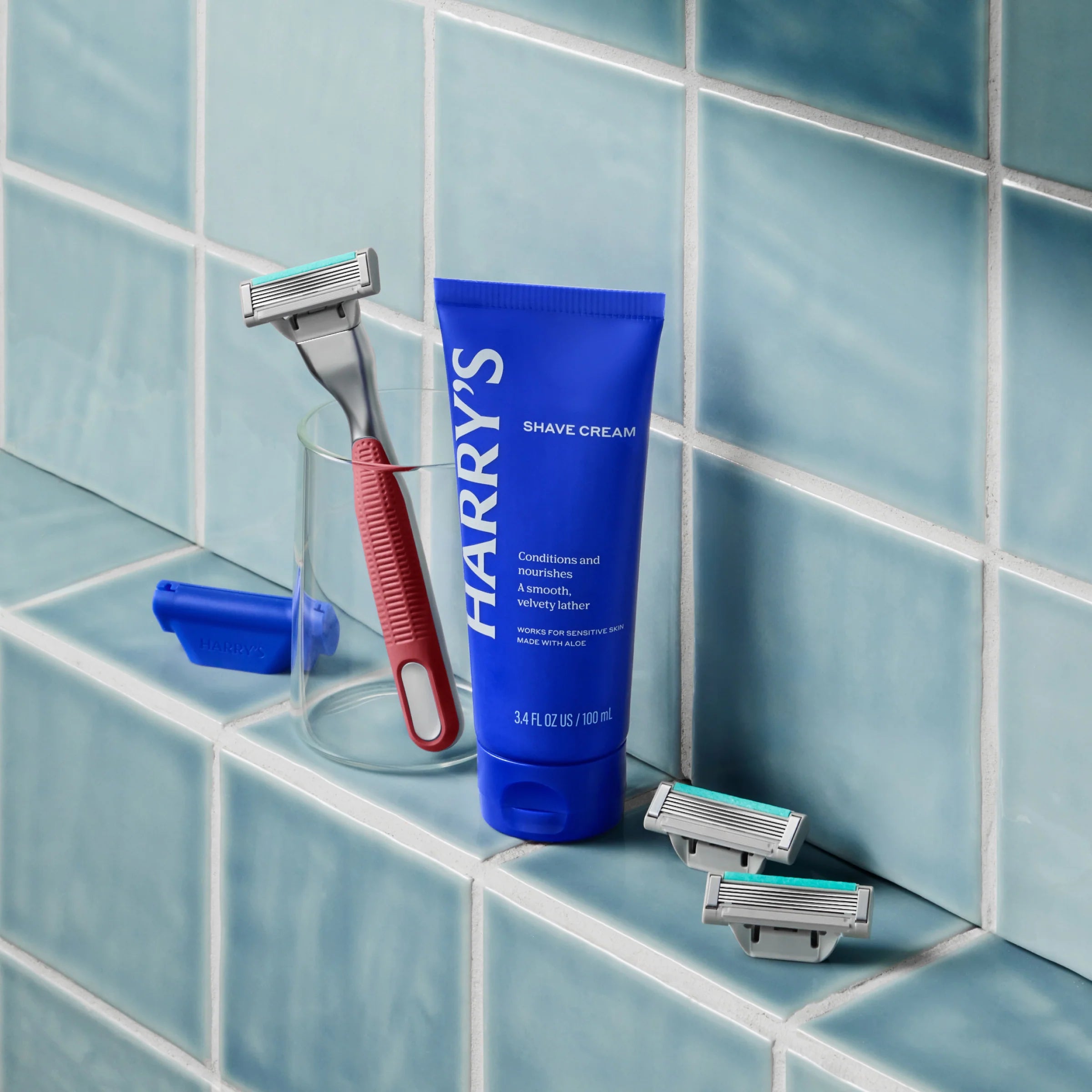 Harry's Plus Shave Set - View 2