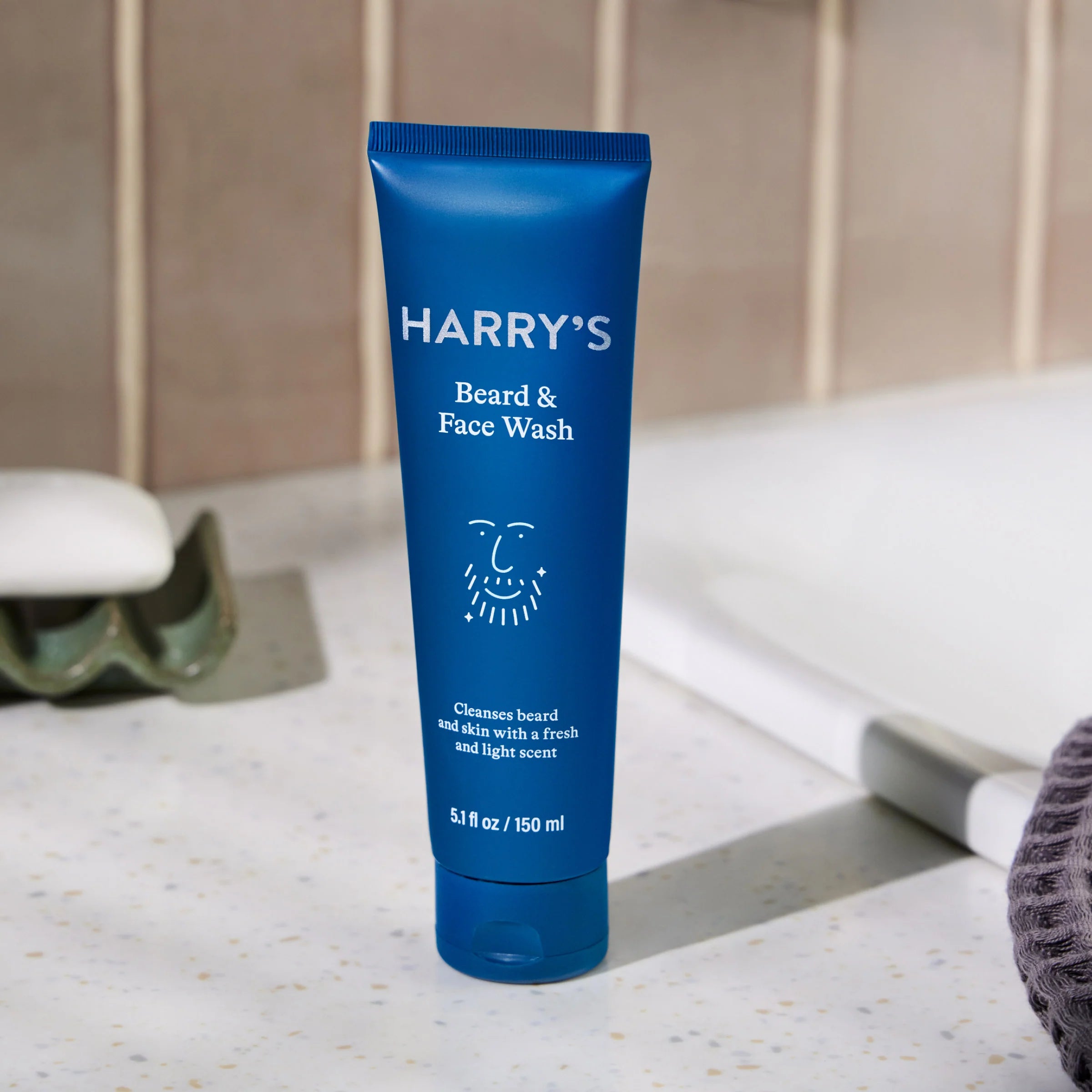 Beard & Face Wash 5.1oz - View 2