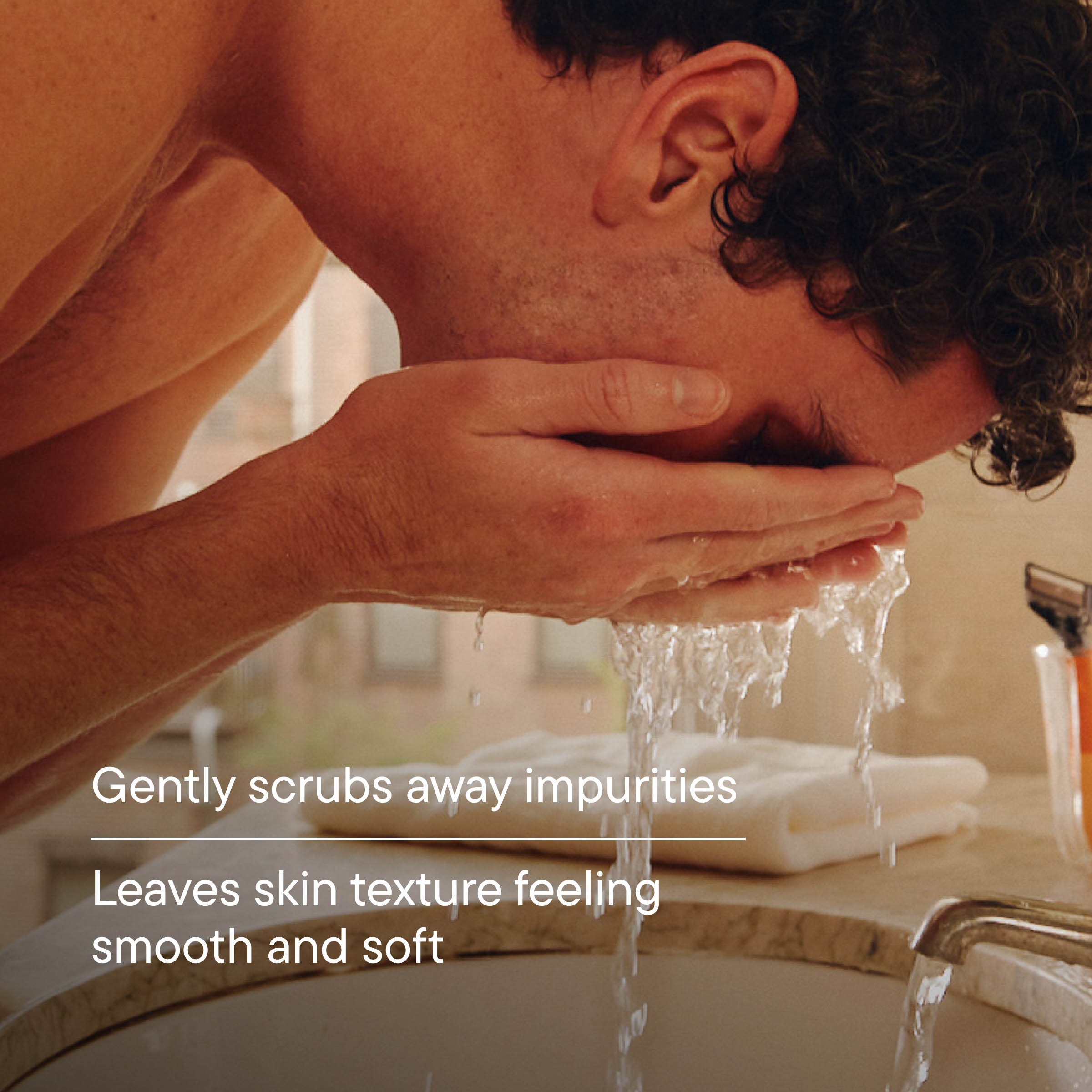 Exfoliating Facial Cleanser 5.1oz - View 5